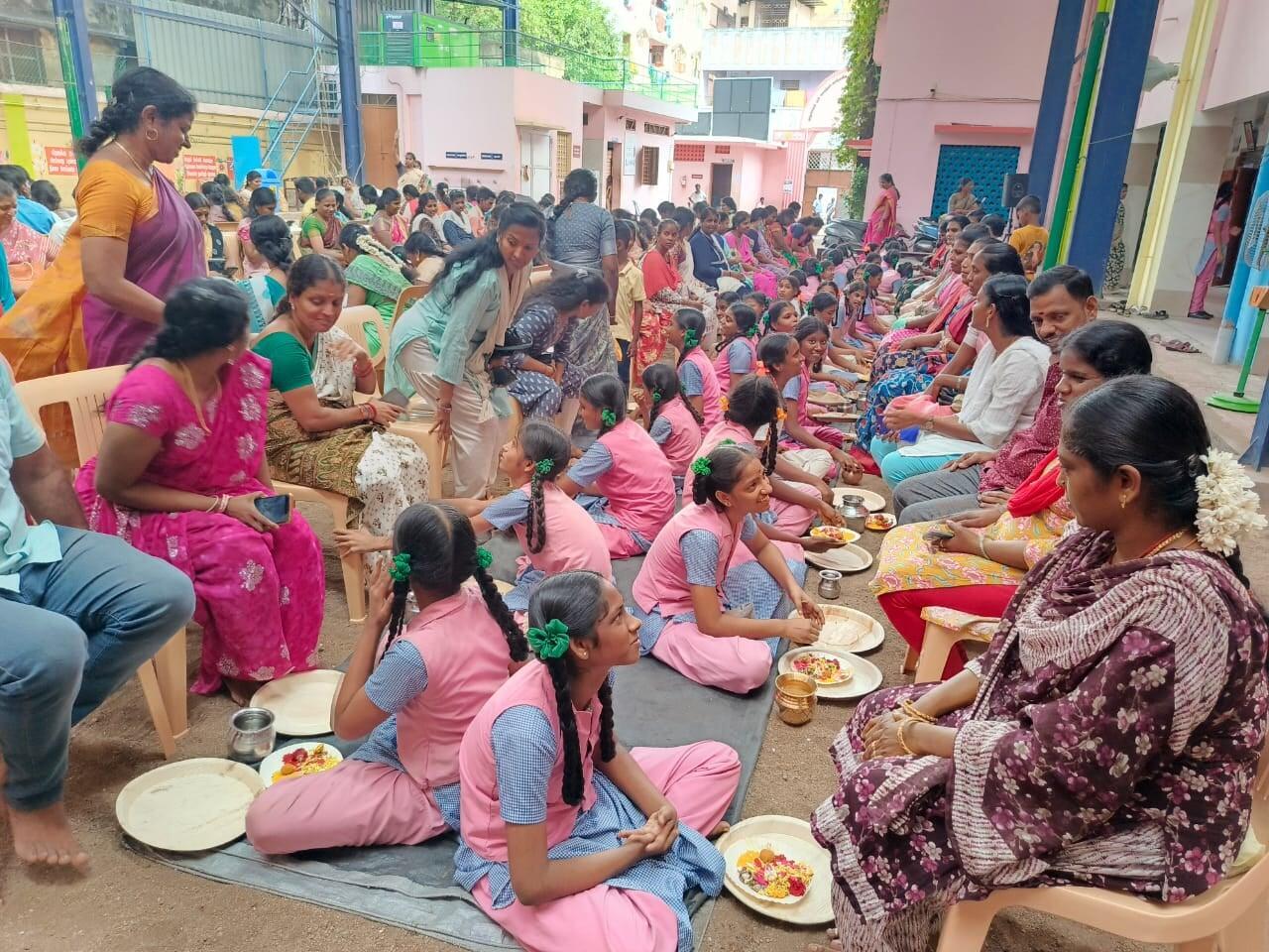 Mathru Pithuru pooja - RKMVCS (Photos)